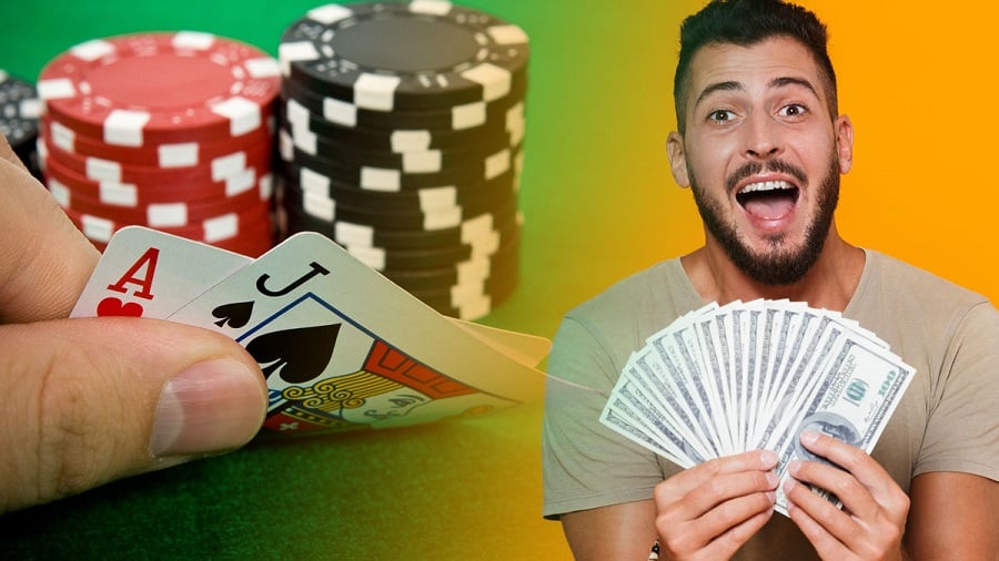 Xem xét và thực hiện các chiến lược khi chơi Poker không giới hạn